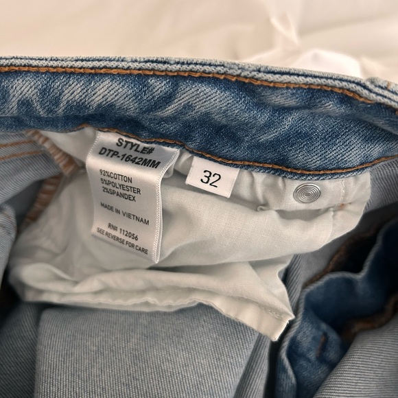 Zenana Outfitters Ripped Boyfriend Jeans in Blue - Picture 3 of 5